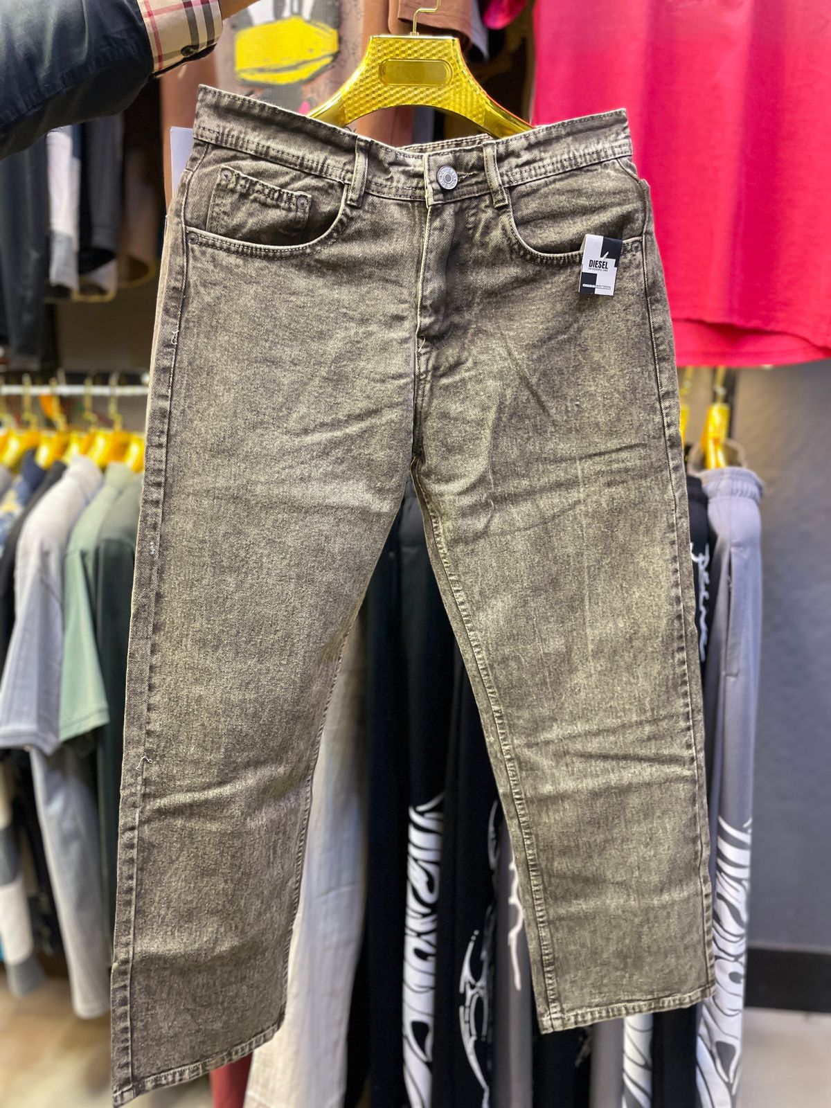 Men’s Dark Grey Acid Wash Straight Fit Denim Jeans